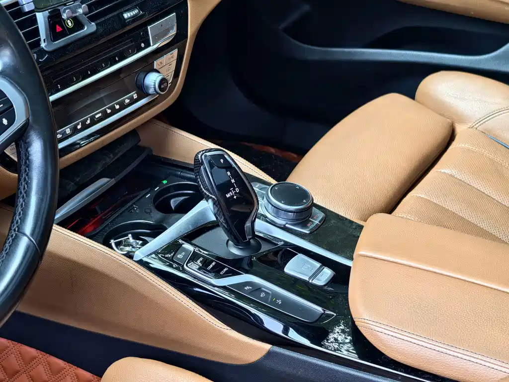 BMW 6 Series GT — фото 9