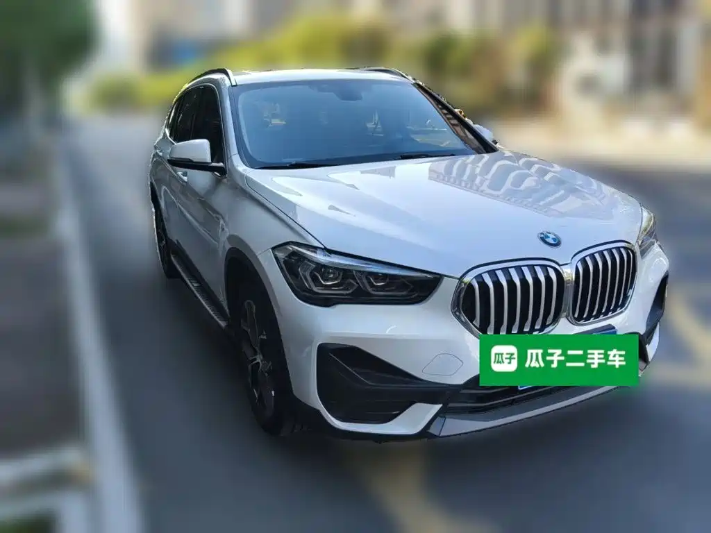 BMW X1 — фото 24