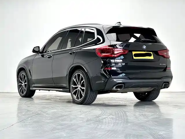 BMW X3 — фото 7