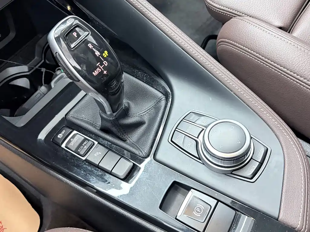 BMW X1 — фото 14