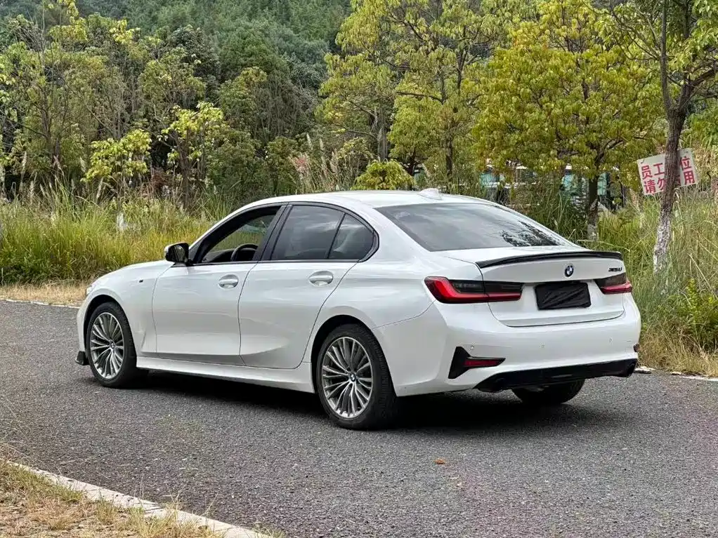 BMW 3 Series — фото 9