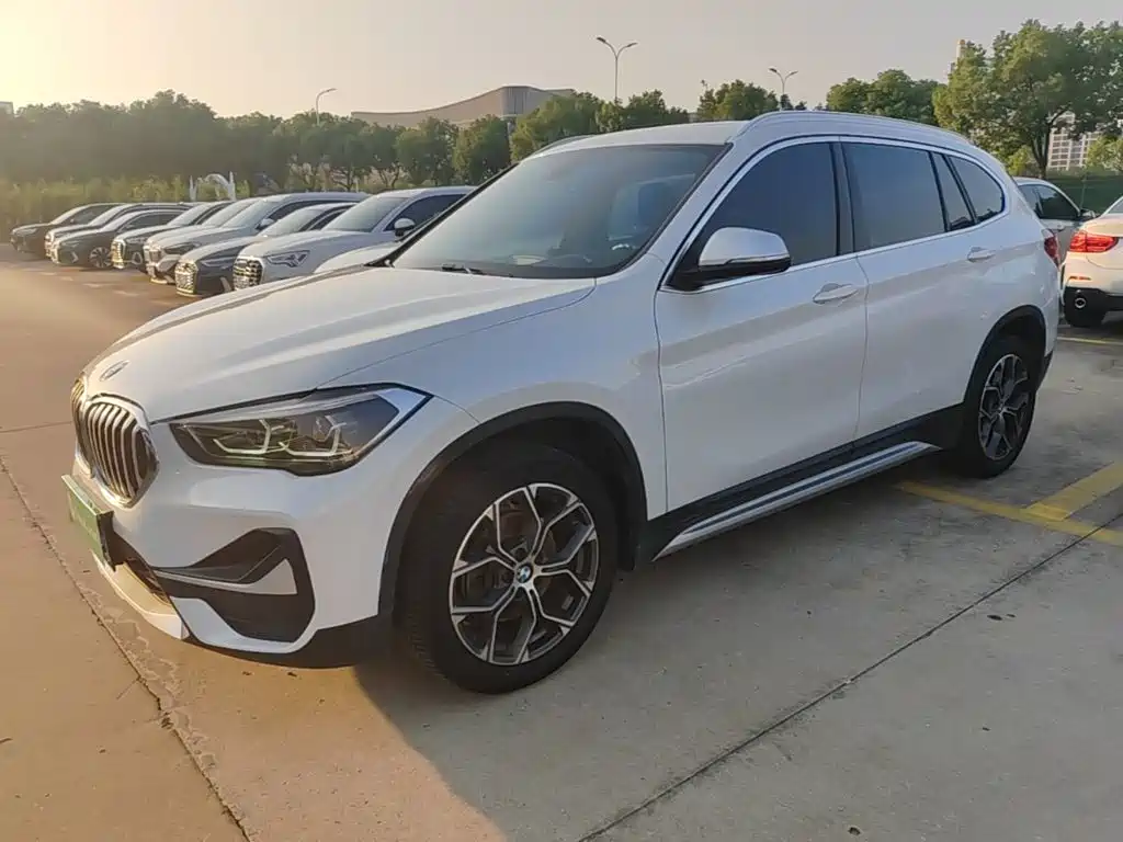 BMW X1 — фото 2