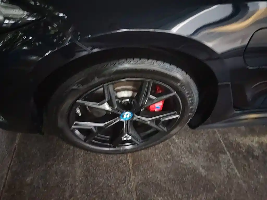 BMW i3 — фото 23