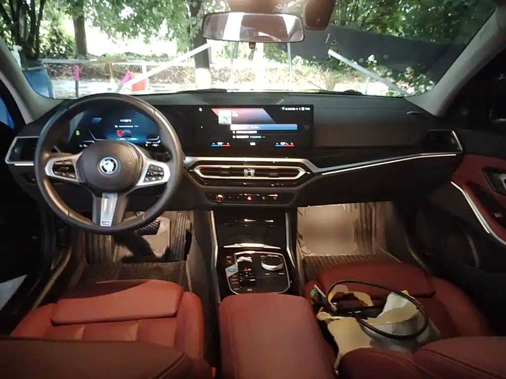 BMW i3 — фото 10