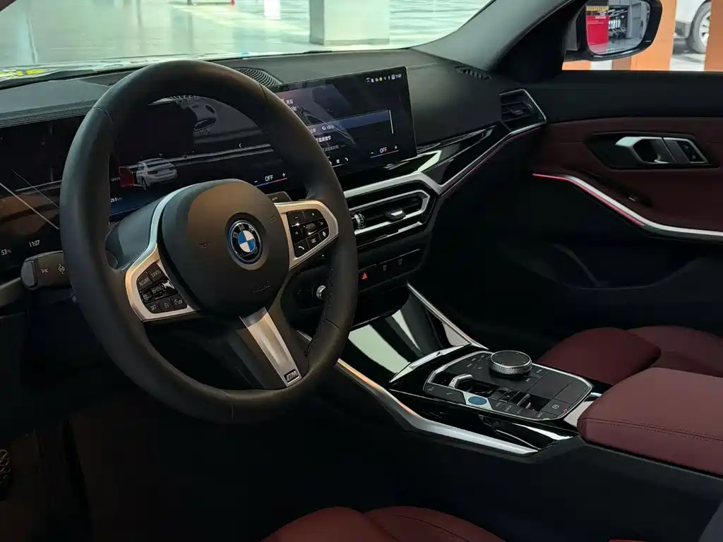 BMW i3 — фото 8