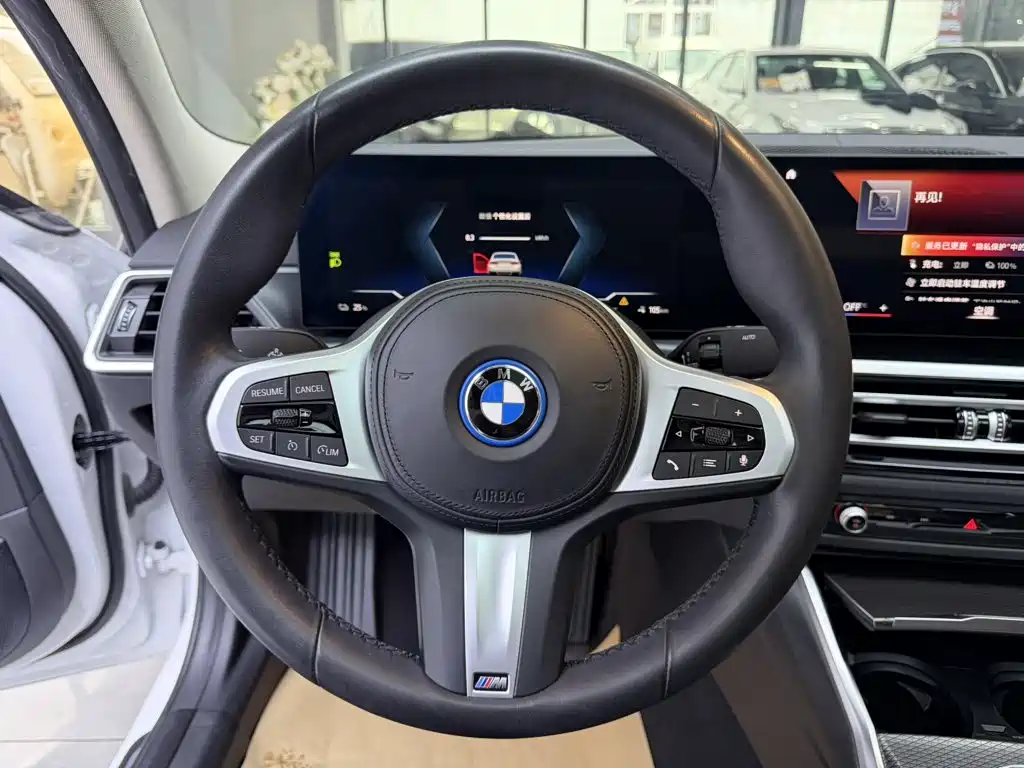 BMW i3 — фото 13