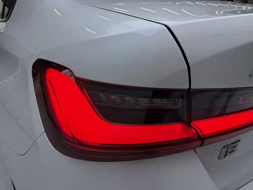 BMW i3 — фото 17