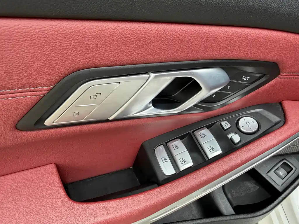 BMW 3 Series — фото 10