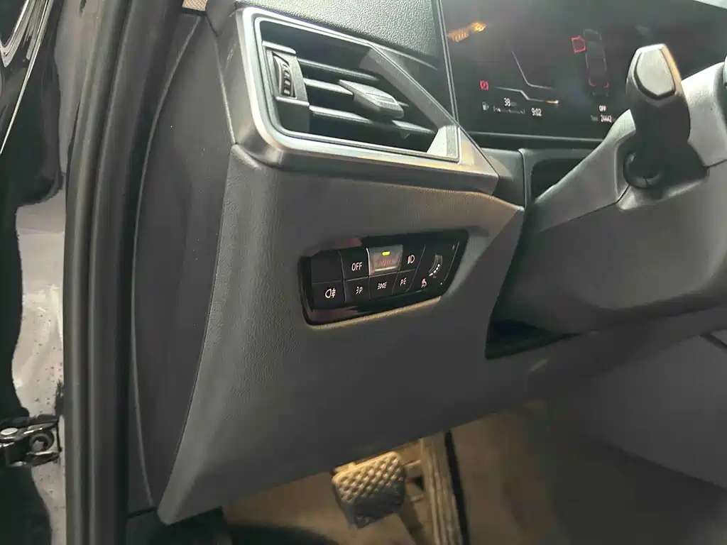 BMW 3 Series — фото 8