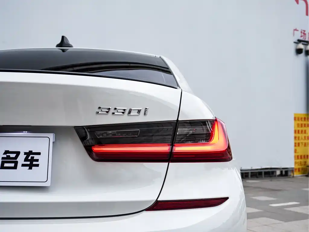 BMW 3 Series — фото 10