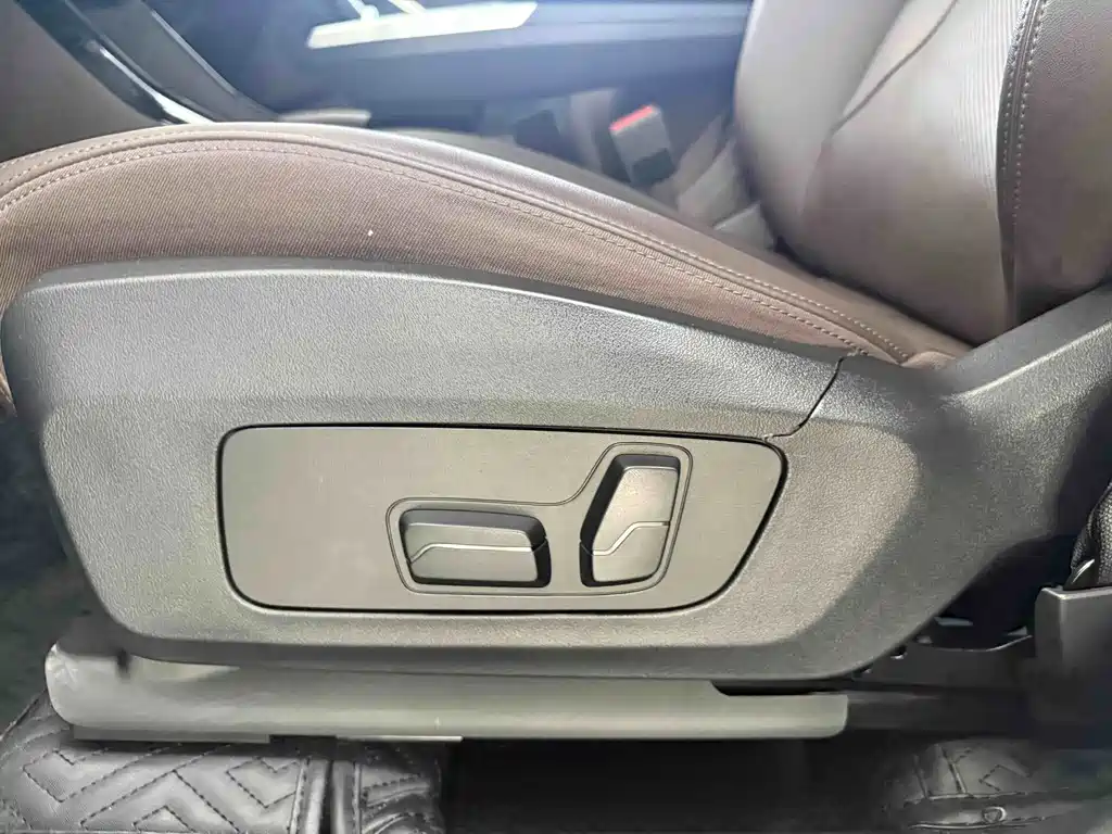 BMW X1 — фото 14