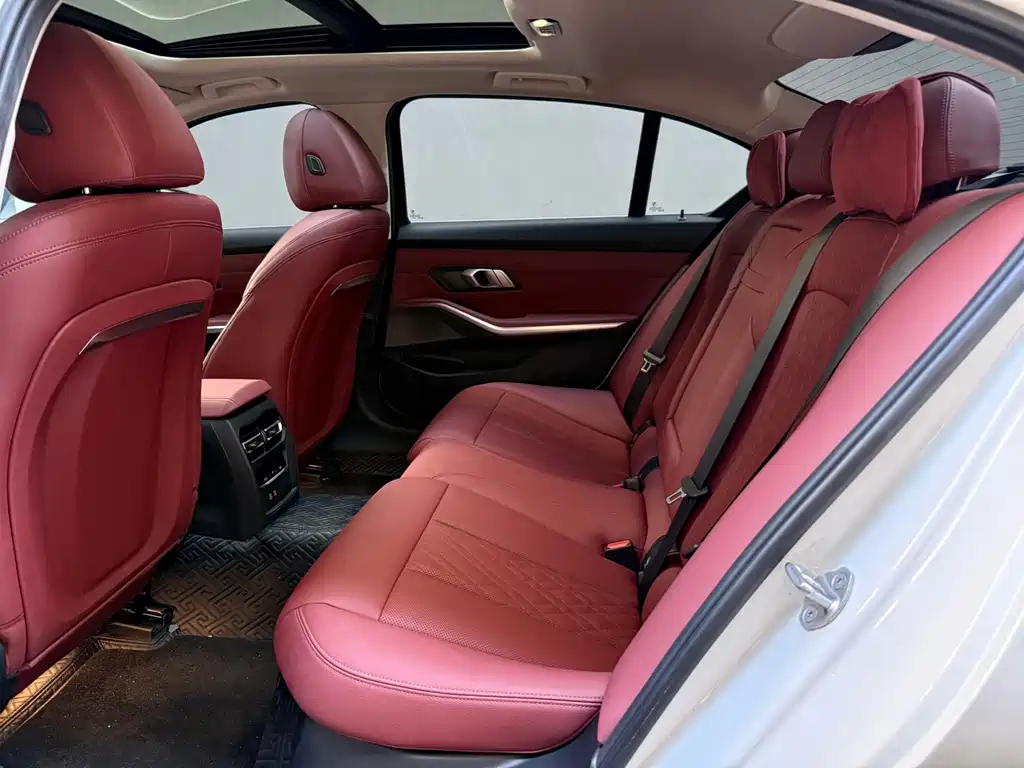BMW 3 Series — фото 10