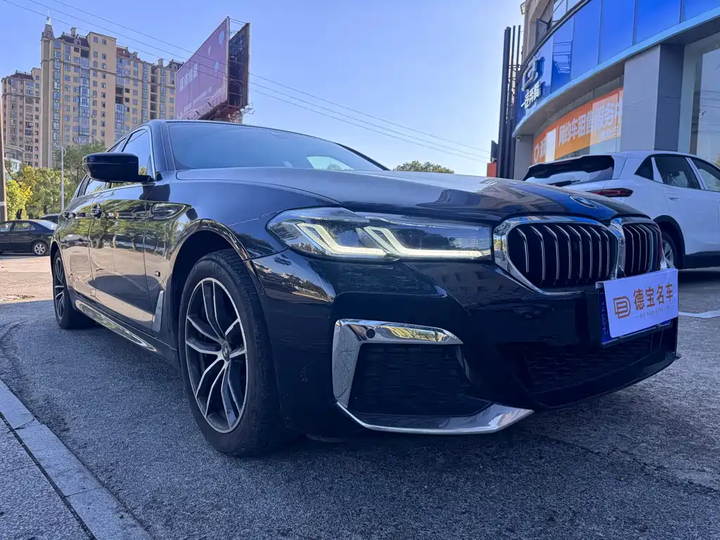 BMW 5 Series — фото 3