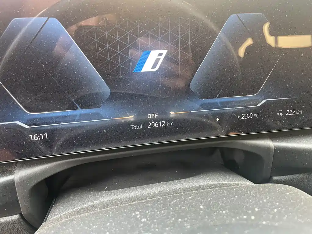 BMW i4 — фото 4