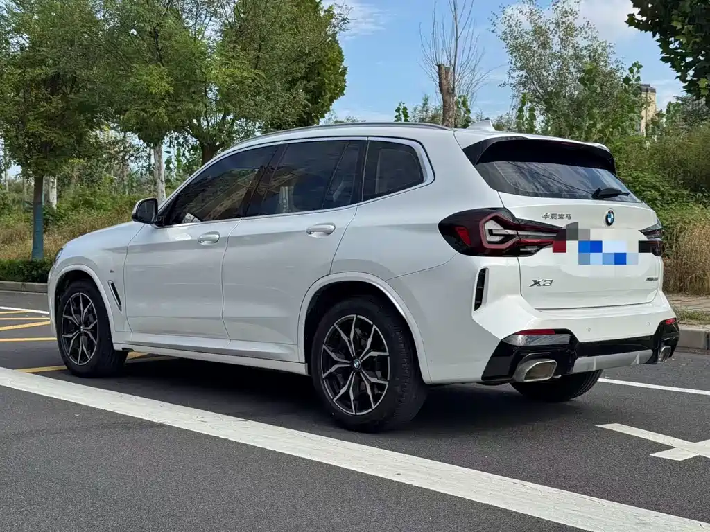 BMW X3 — фото 19
