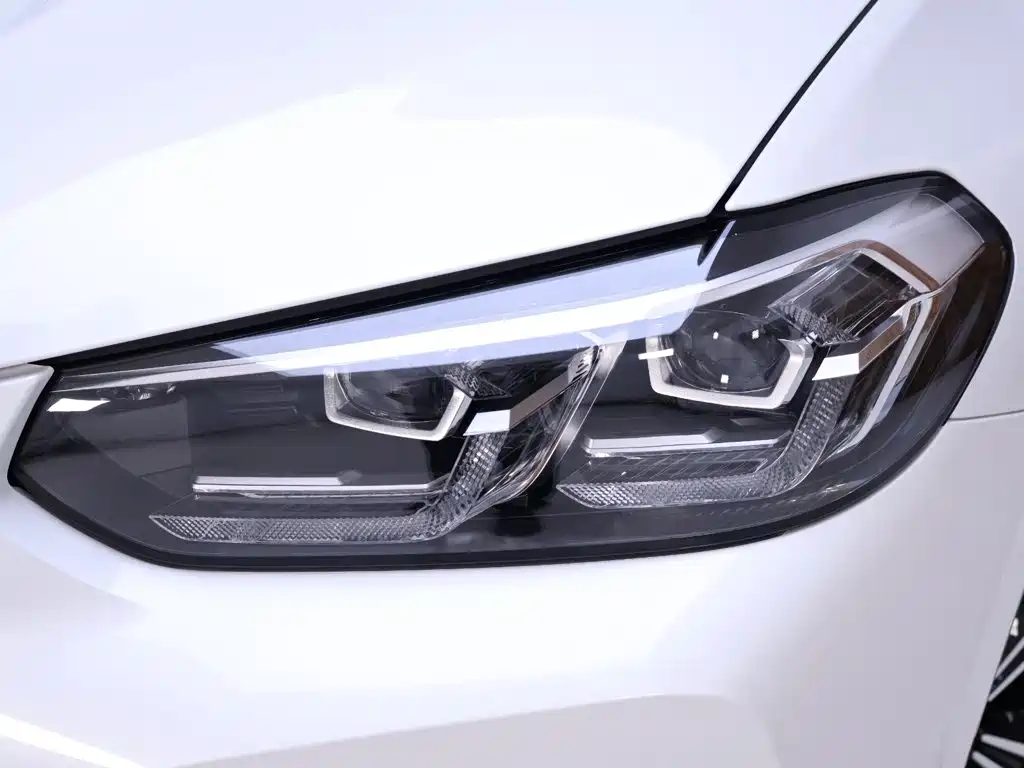 BMW X3 — фото 4