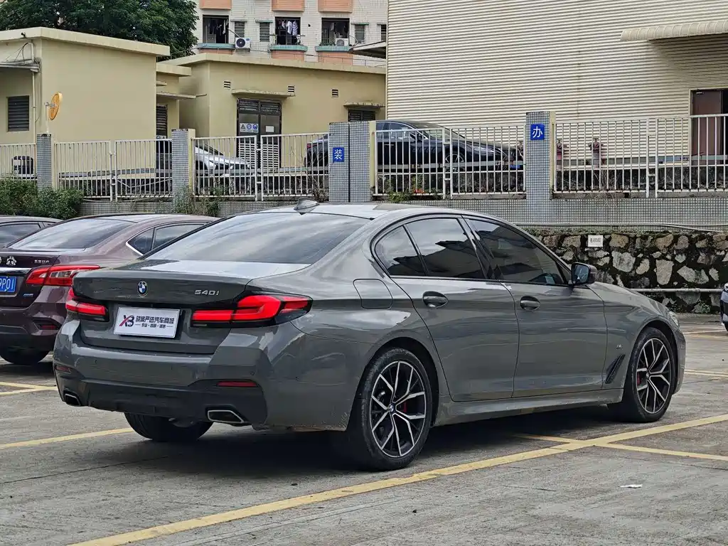 BMW 5 Series (Import) — фото 5