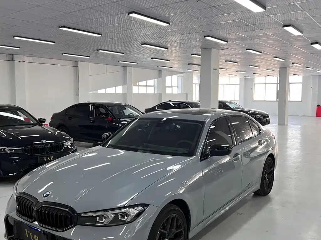 BMW 3 Series — фото 1