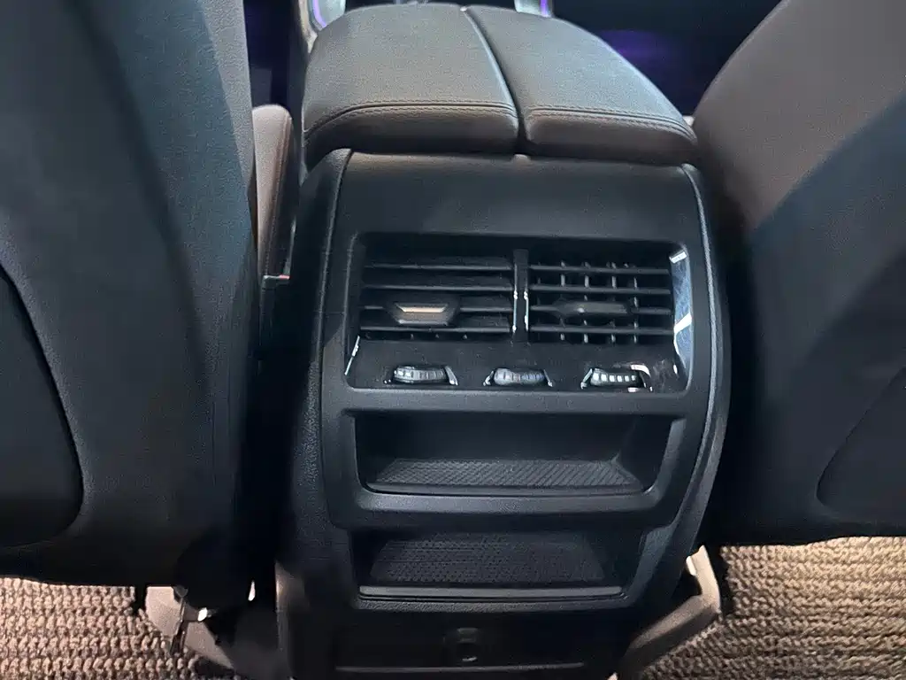 BMW X5 (Import) — фото 10