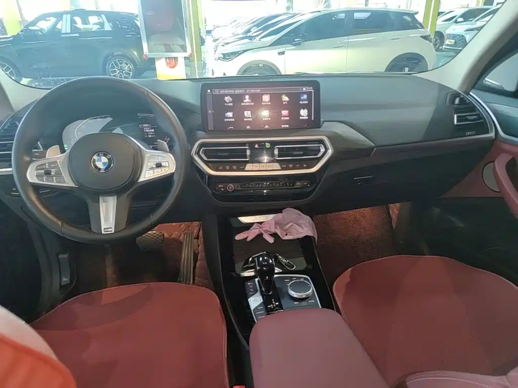 BMW X3 — фото 10