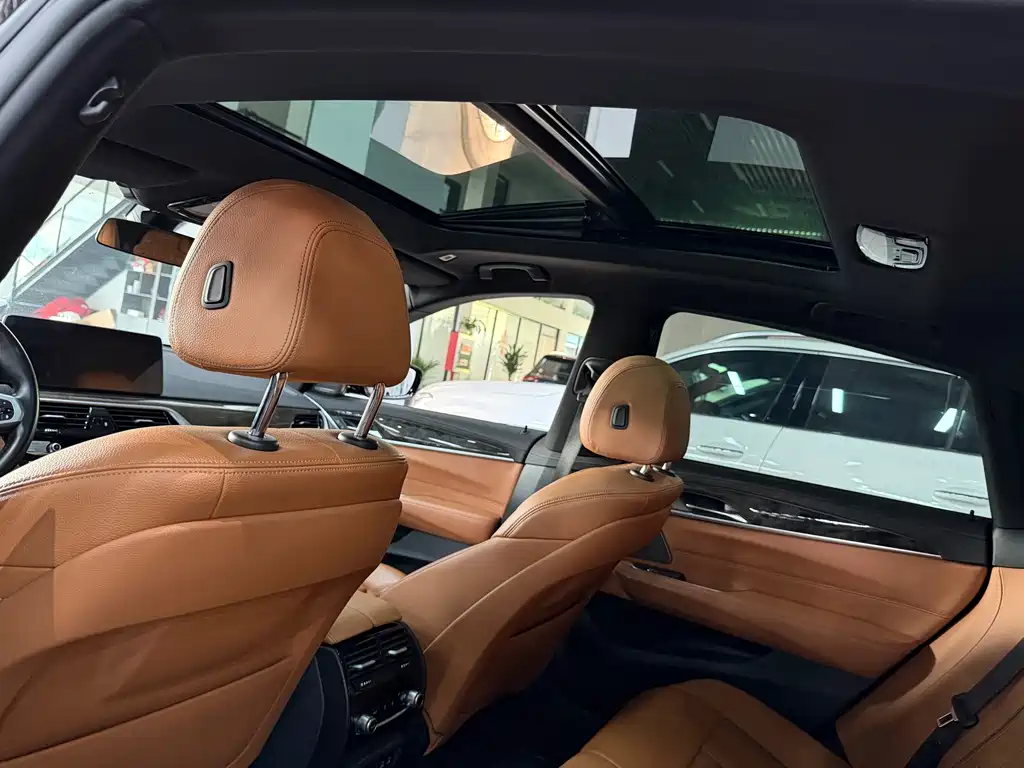 BMW 6 Series GT — фото 8