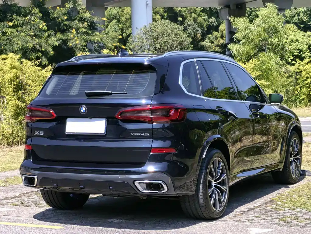 BMW X5 (Import) — фото 8