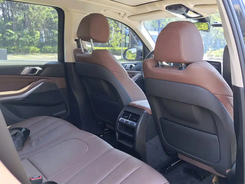 BMW X5 (Import) — фото 10