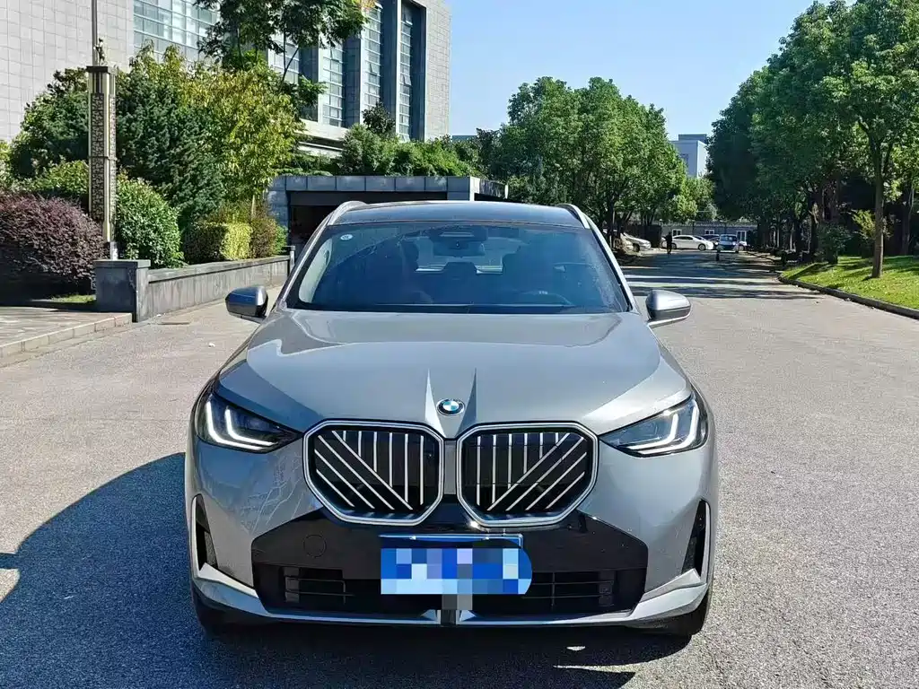 BMW X3 — фото 2