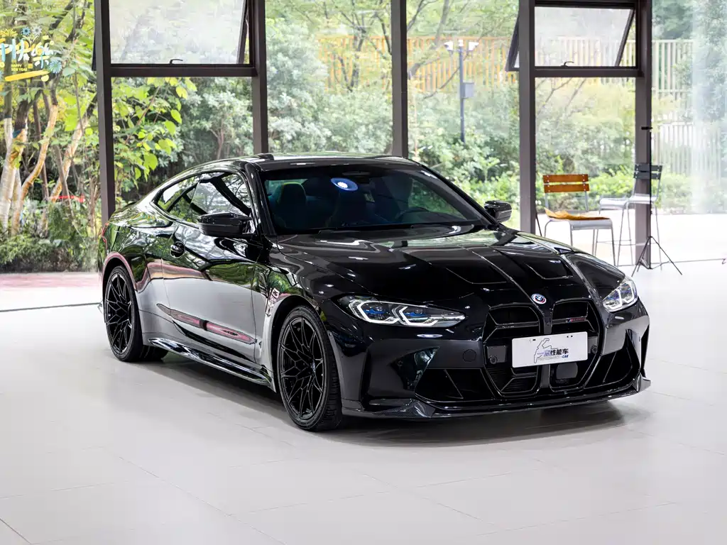 BMW M4 — фото 3