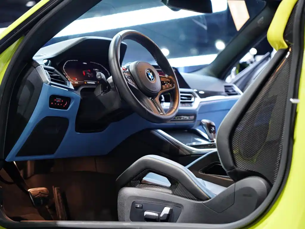 BMW M4 — фото 35