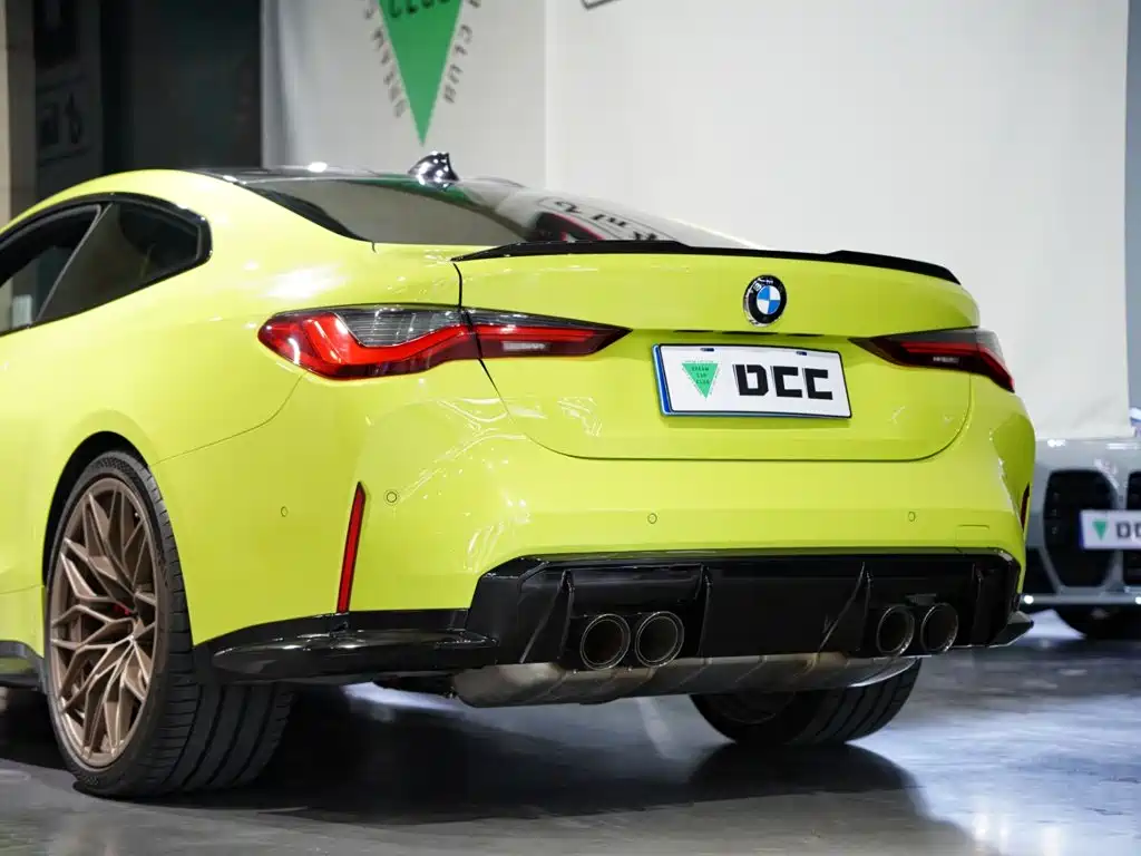 BMW M4 — фото 10