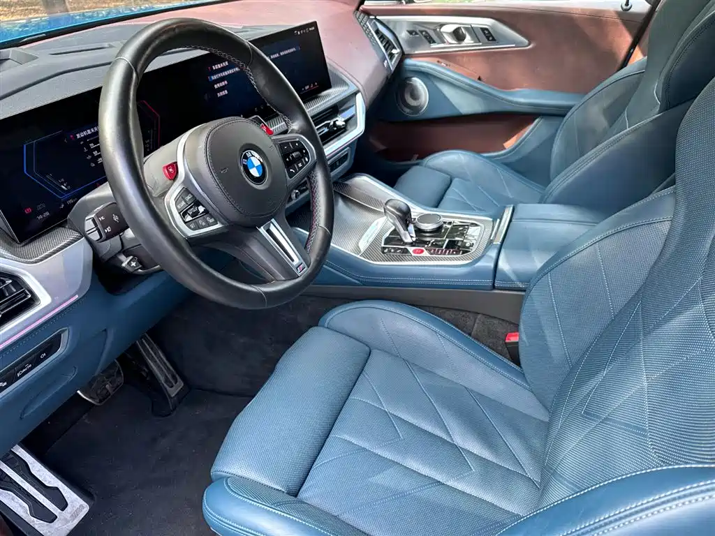 BMW XM — фото 8