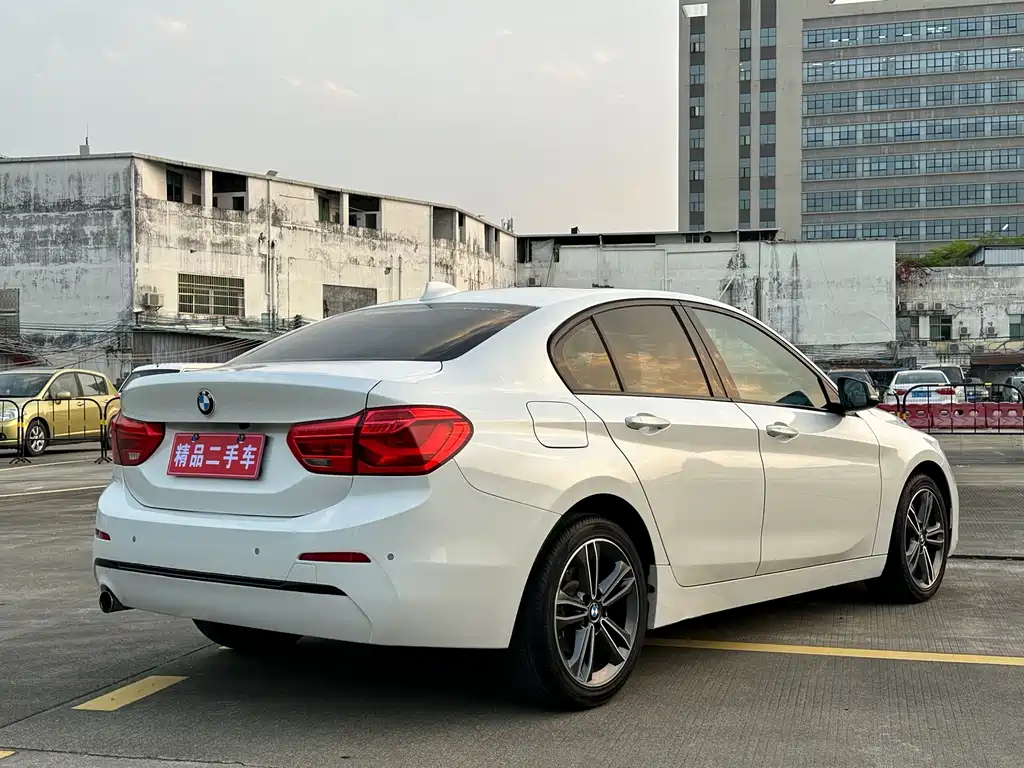 BMW 1 Series — фото 11