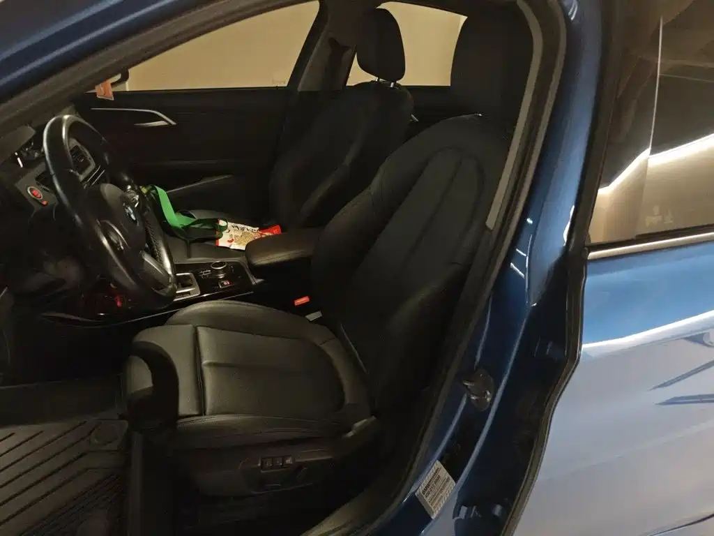 BMW 1 Series — фото 11