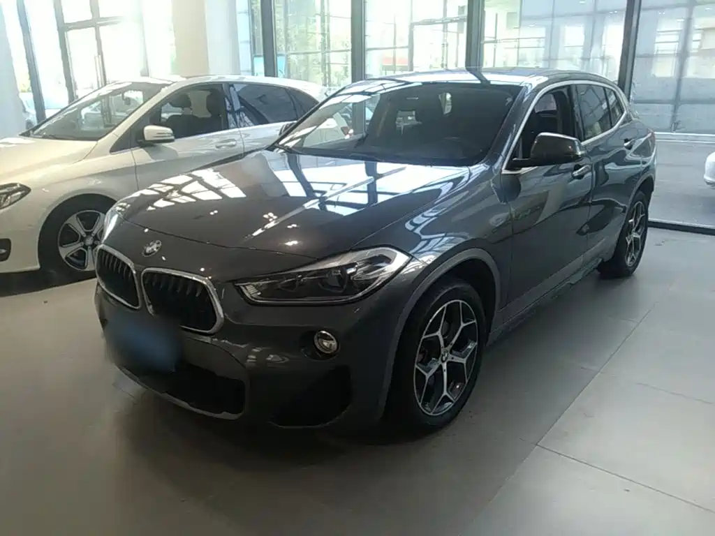 BMW X2 (Import) — фото 2