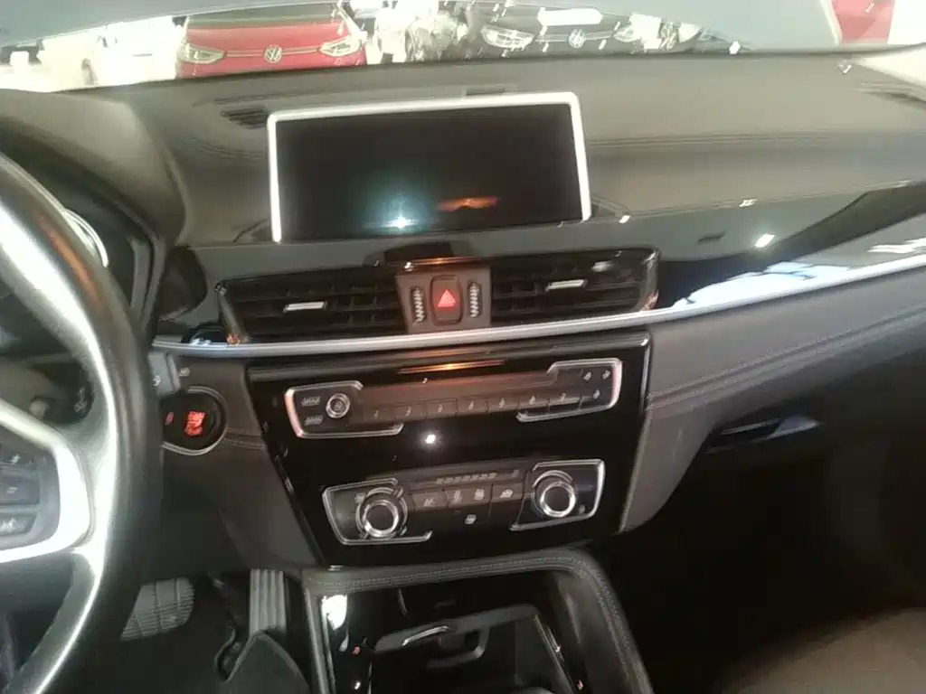BMW X2 (Import) — фото 13