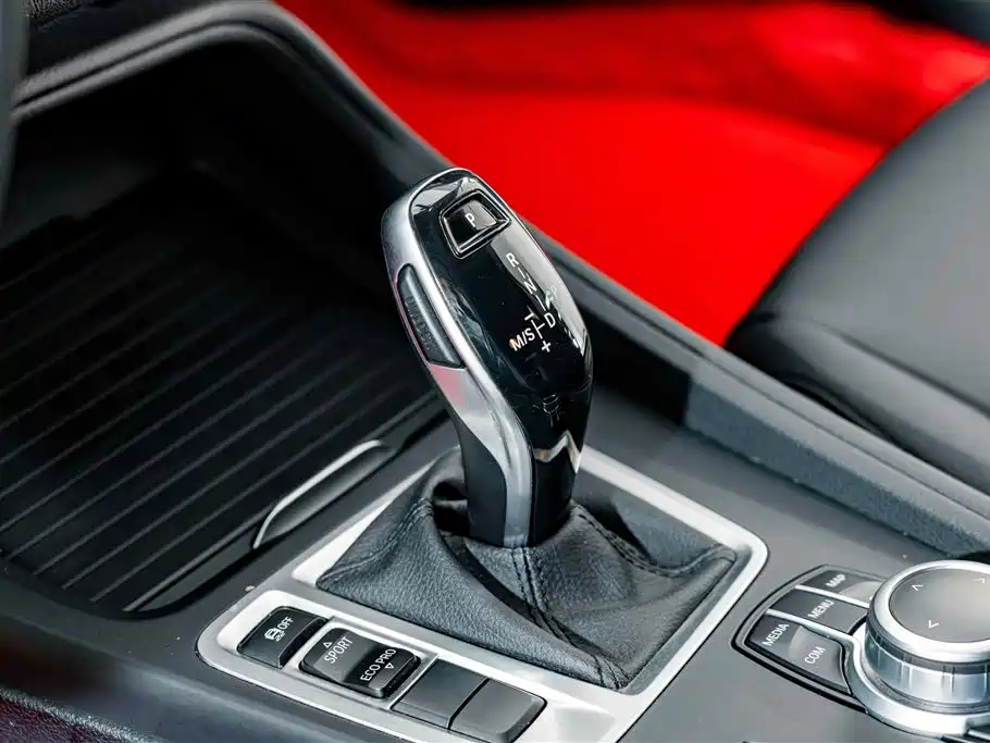 BMW 1 Series — фото 14