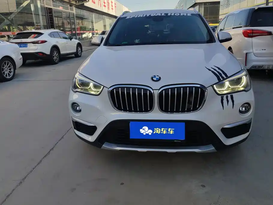 BMW X1 — фото 2