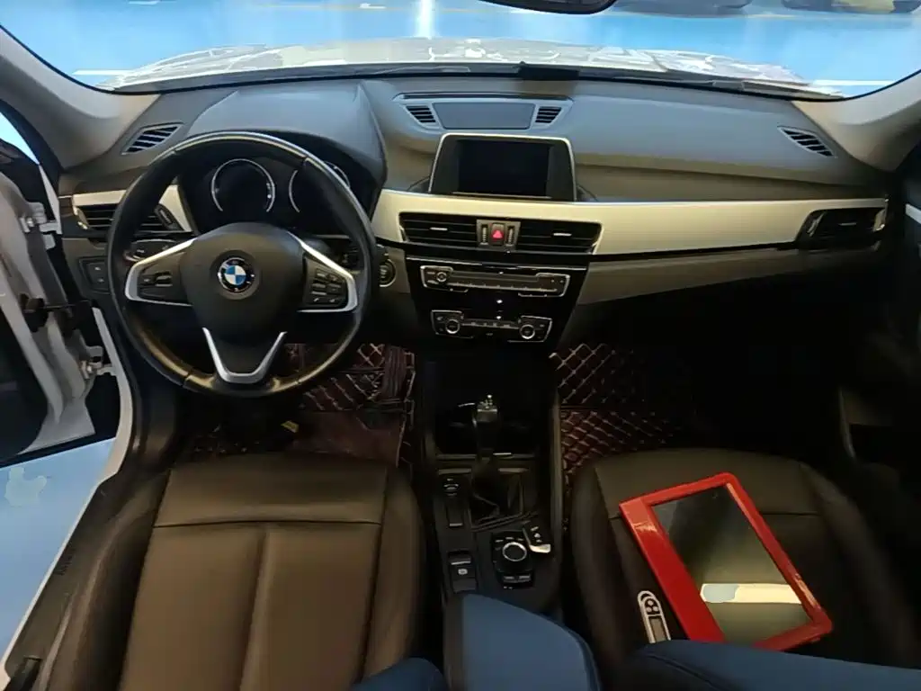 BMW X1 — фото 10