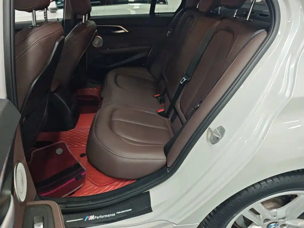 BMW 1 Series — фото 14