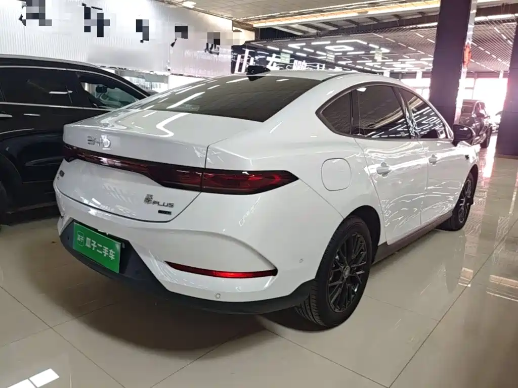 BYD Qin PLUS — фото 7