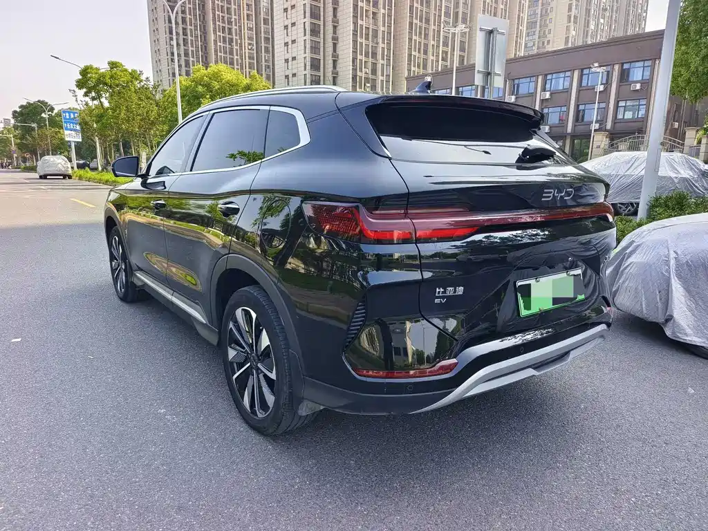 BYD PLUS New Energy — фото 4