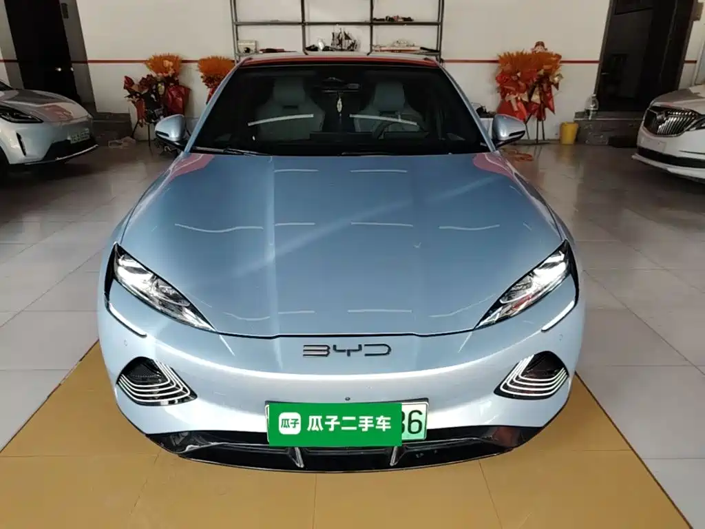 BYD Seal — фото 3