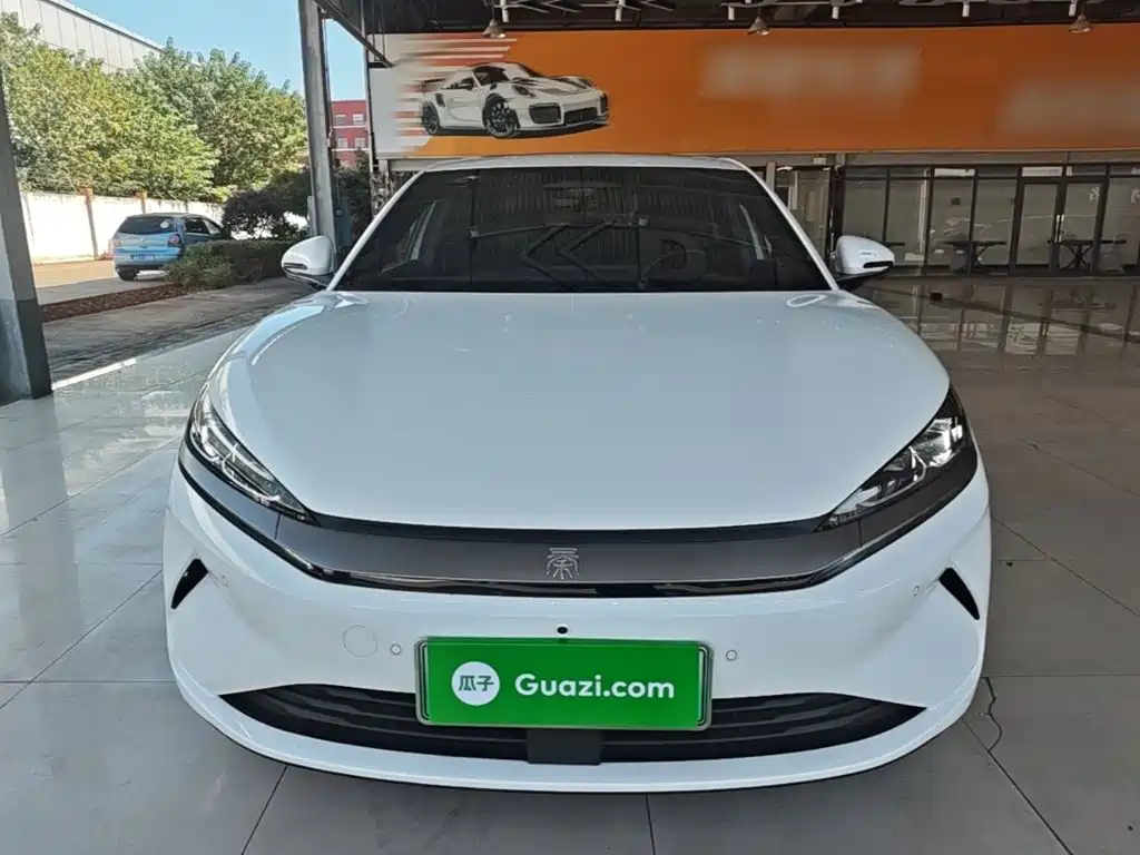 BYD Qin L — фото 3