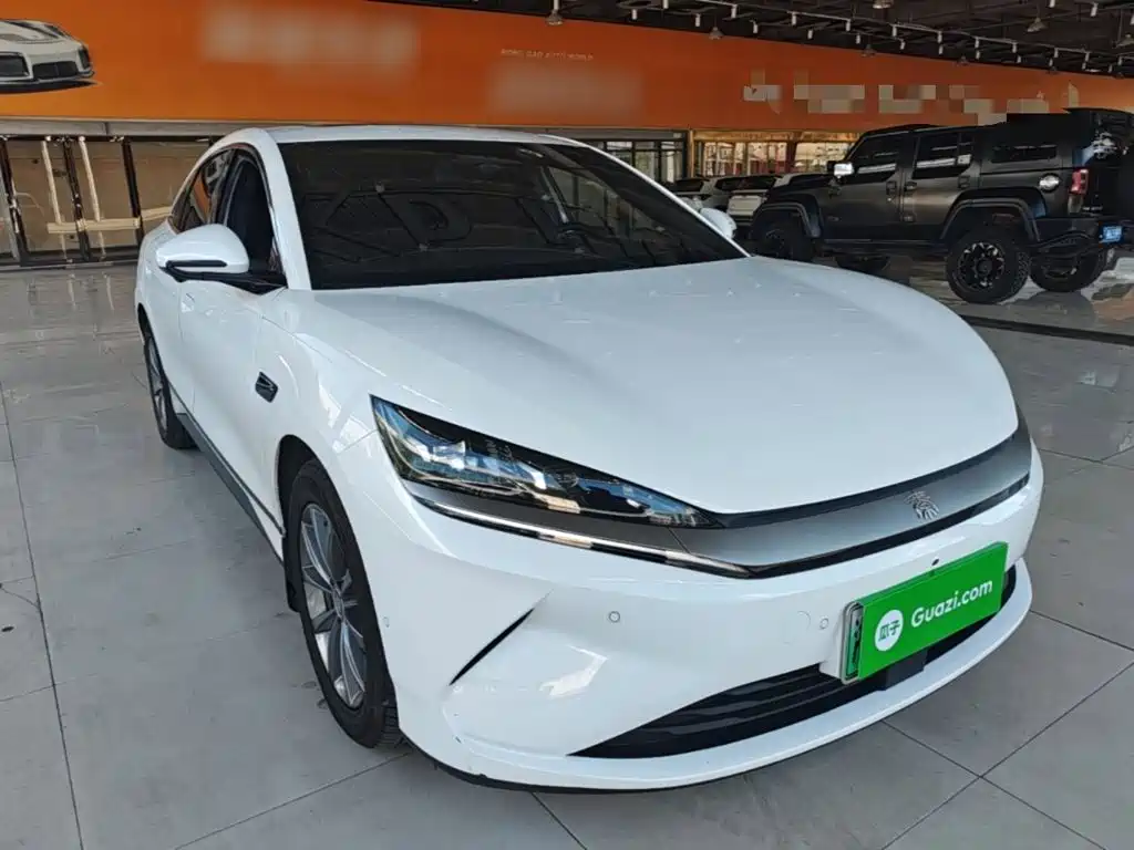 BYD Qin L — фото 4