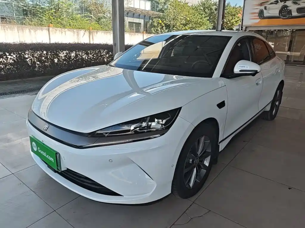 BYD Qin L