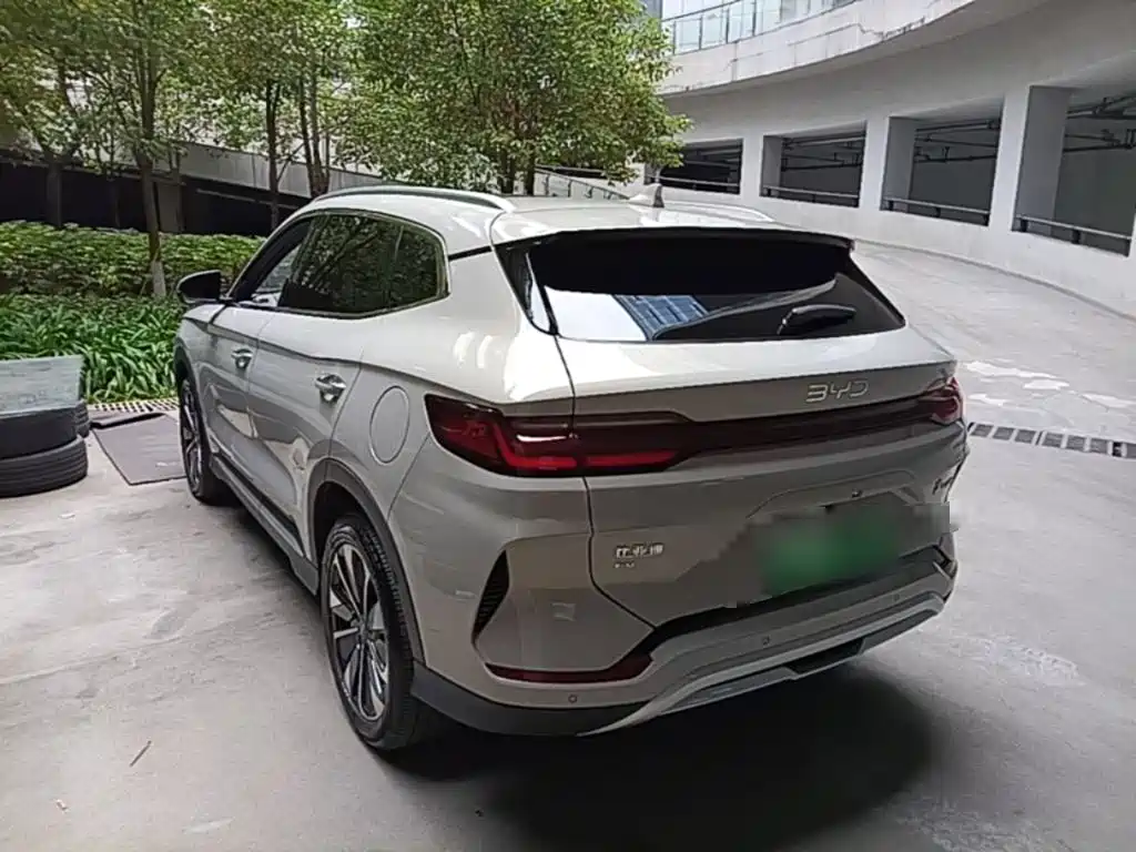 BYD PLUS New Energy — фото 5