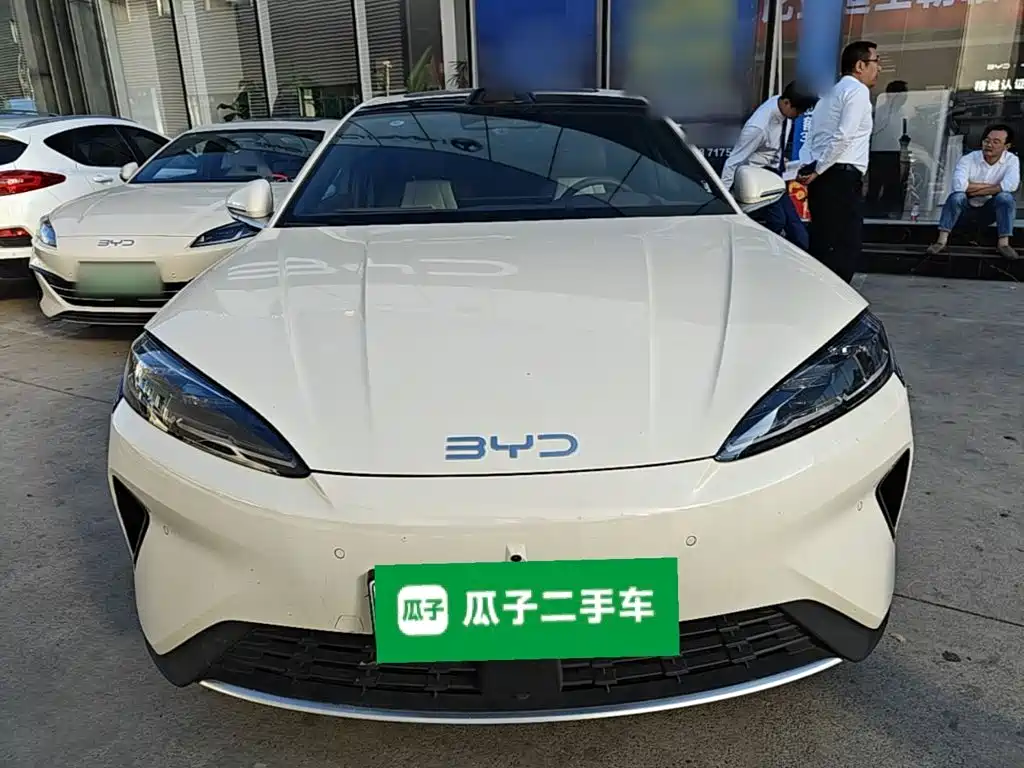 BYD Seal 07 DM-i — фото 3