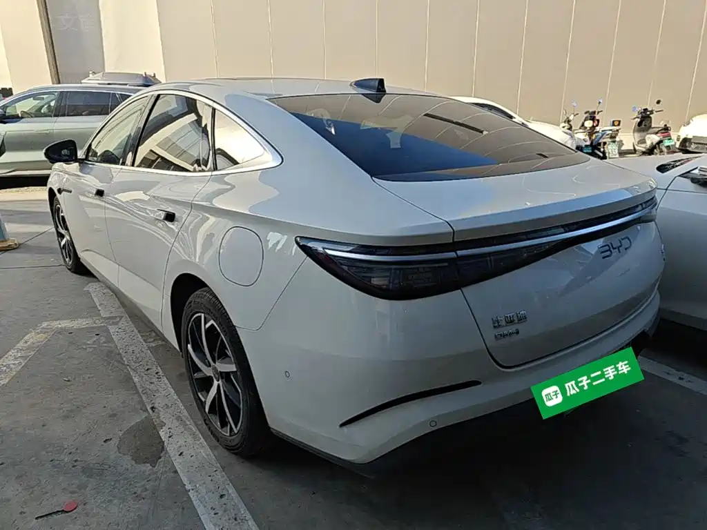 BYD Seal 07 DM-i — фото 5