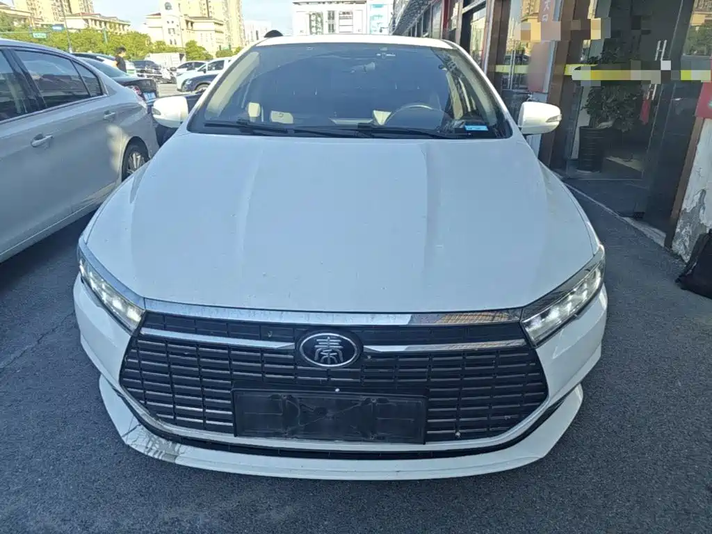 BYD Qin NEV — фото 3